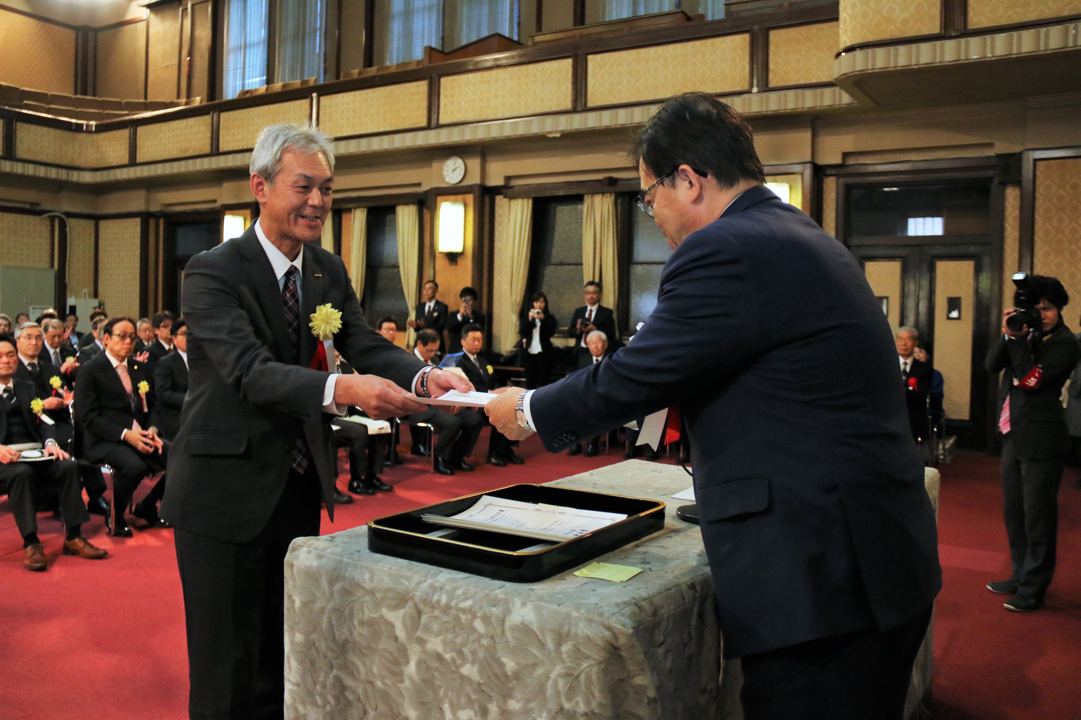 大村愛知県知事と当社社長